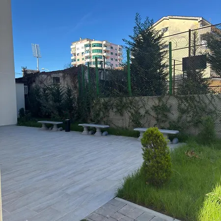 In Center Shkoder